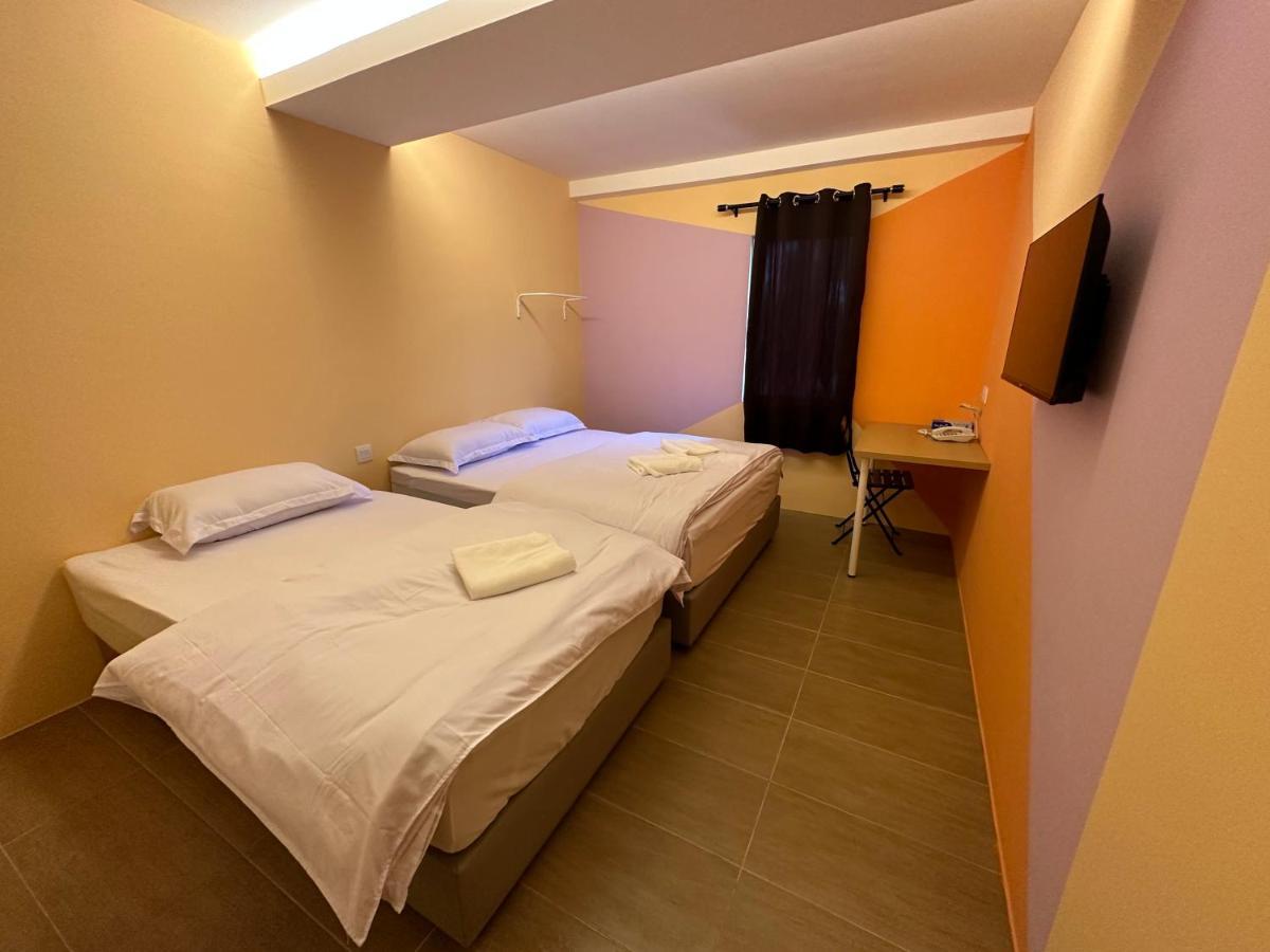 Hotel A1
